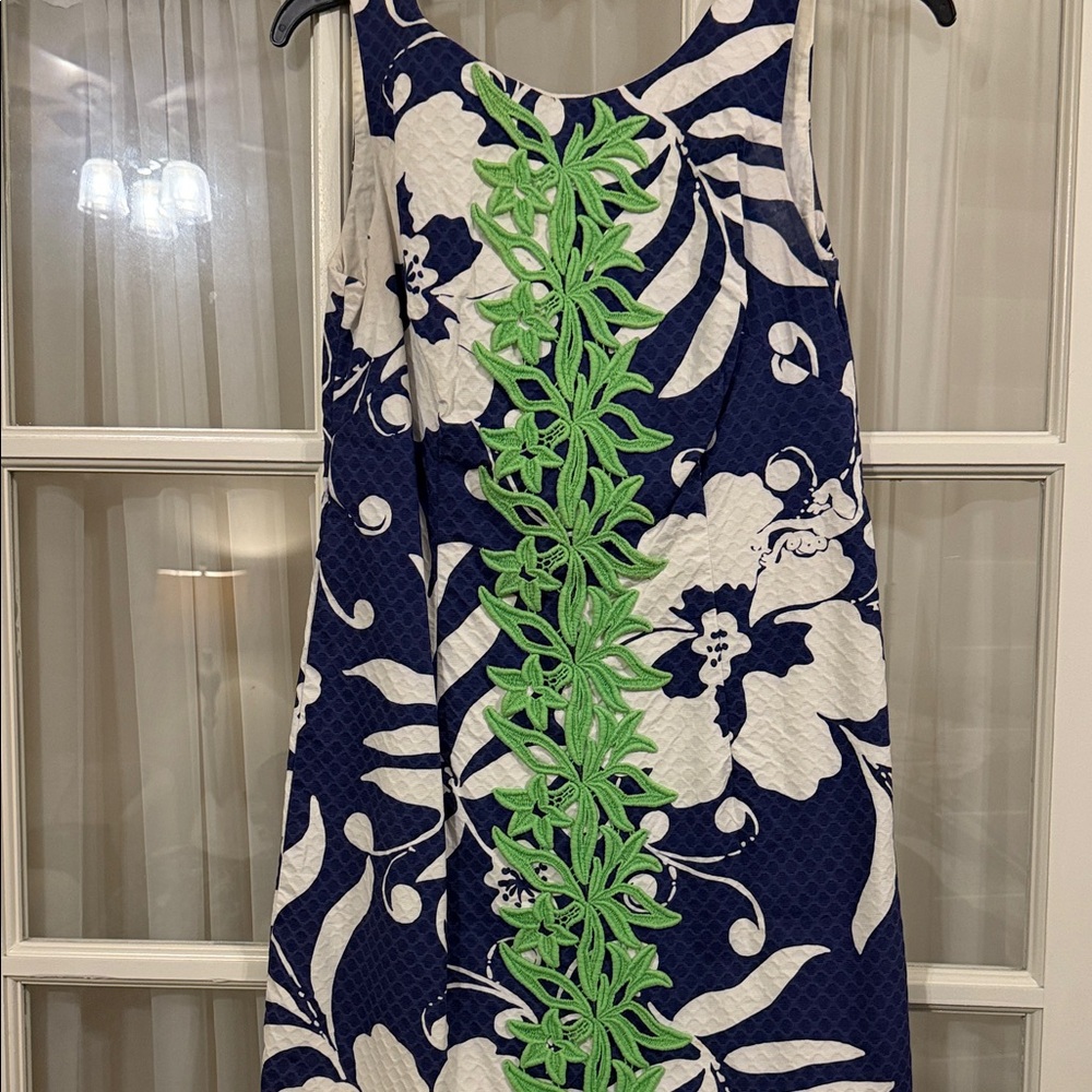 Lilly Pulitzer Floral Patterned Dress with Green Accents sz 2